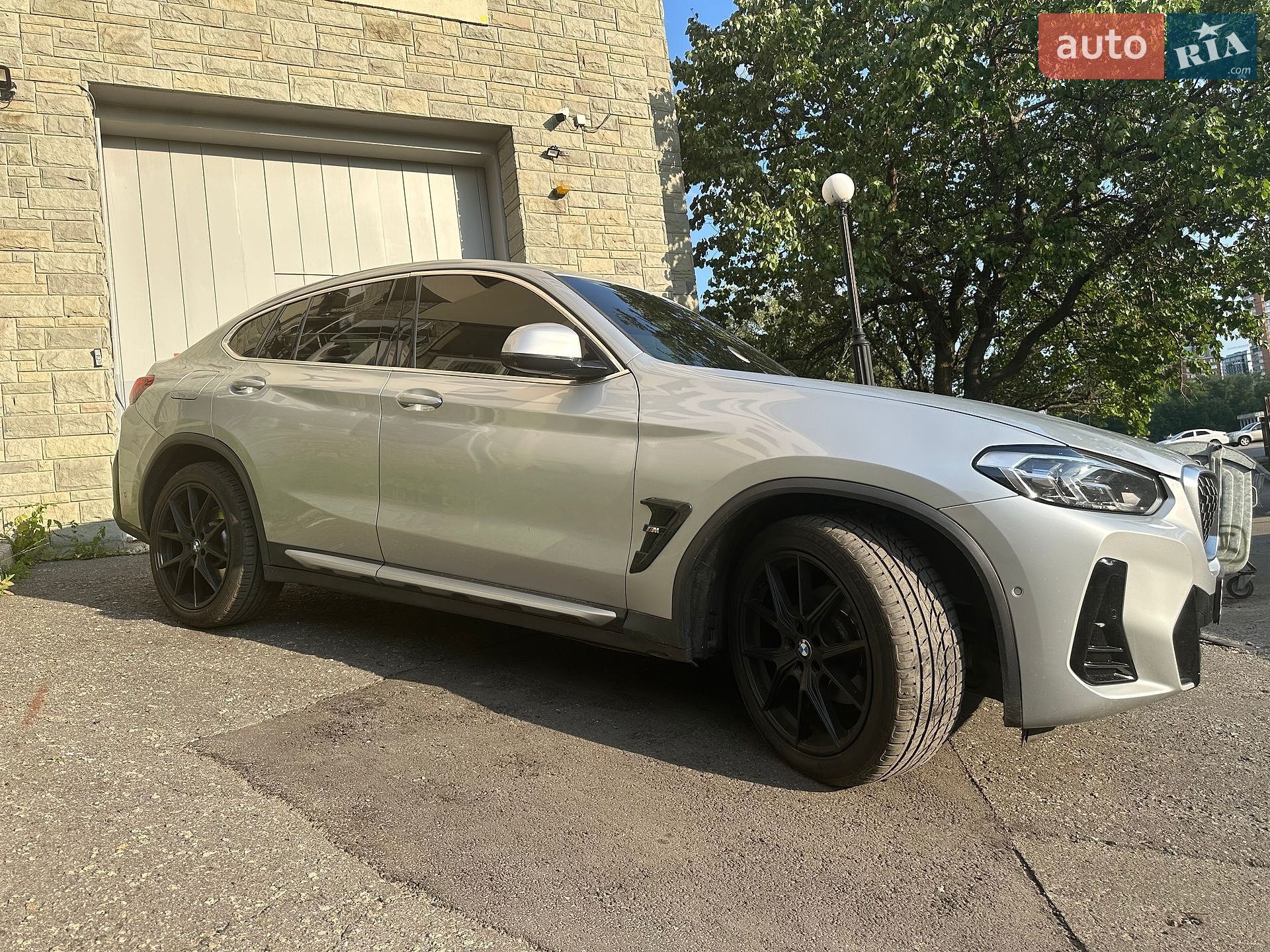 BMW X4 2021 VIN 5UX2V1C0XM9G95764 фото оголошення 3 з 14