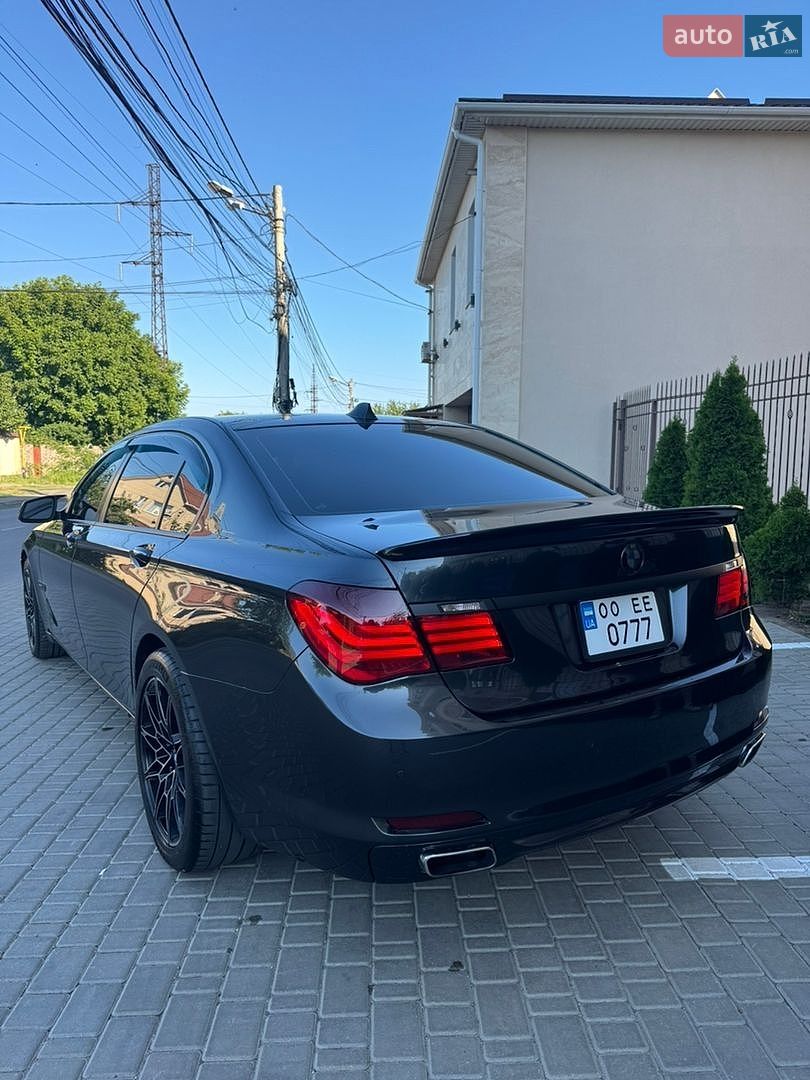 BMW 7 Series 2011 VIN WBAKB4C50BC574839 фото оголошення 17 з 21