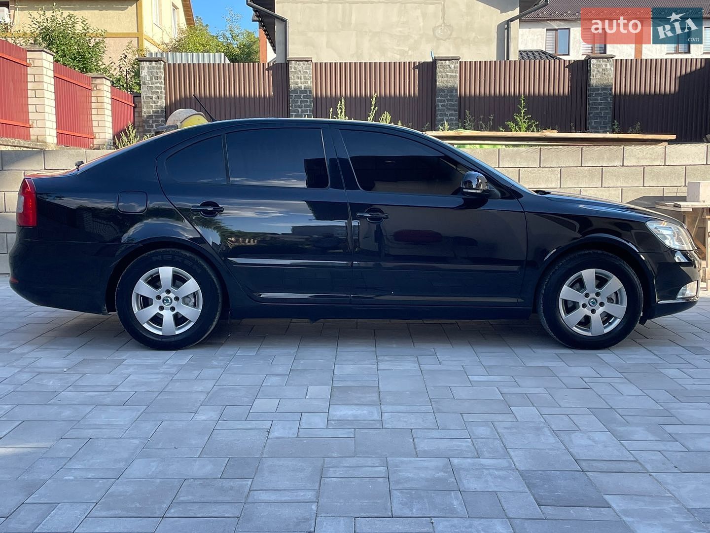 Skoda Octavia 2011 VIN TMBBT61Z5B2144635 фото оголошення 17 з 52