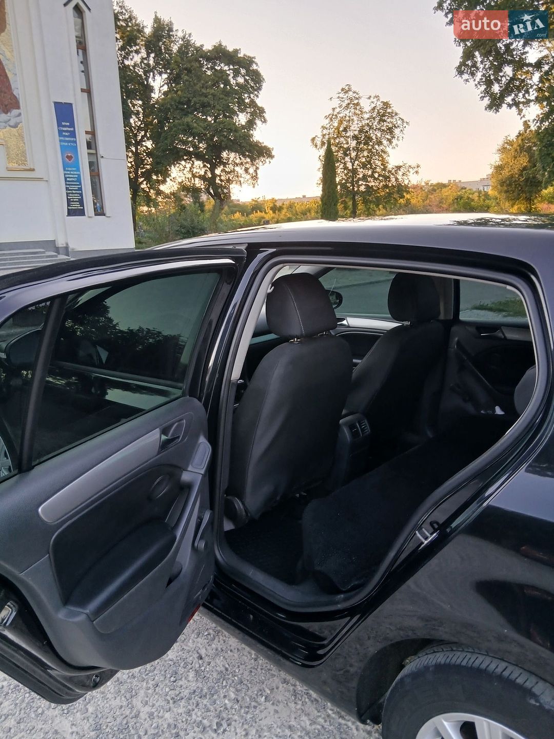 Volkswagen Golf 2010 VIN WVWZZZ1KZAW293915 фото оголошення 10 з 19