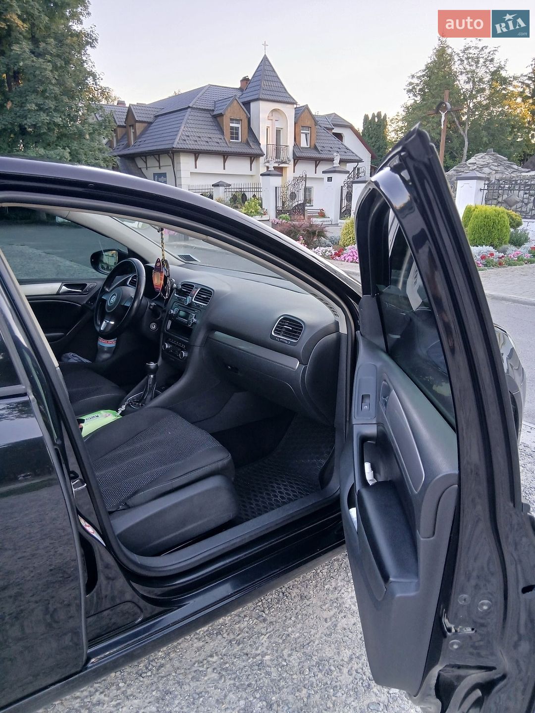 Volkswagen Golf 2010 VIN WVWZZZ1KZAW293915 фото оголошення 12 з 19