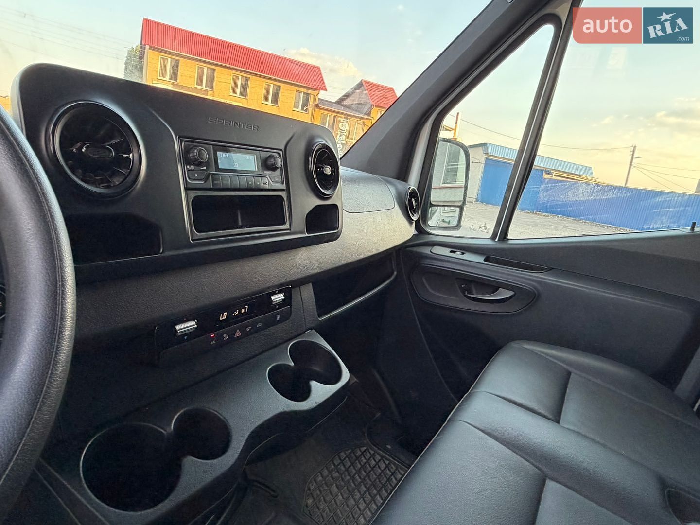 Mercedes-Benz Sprinter 2020 VIN WD3BF1CD2KP111794 фото оголошення 18 з 29