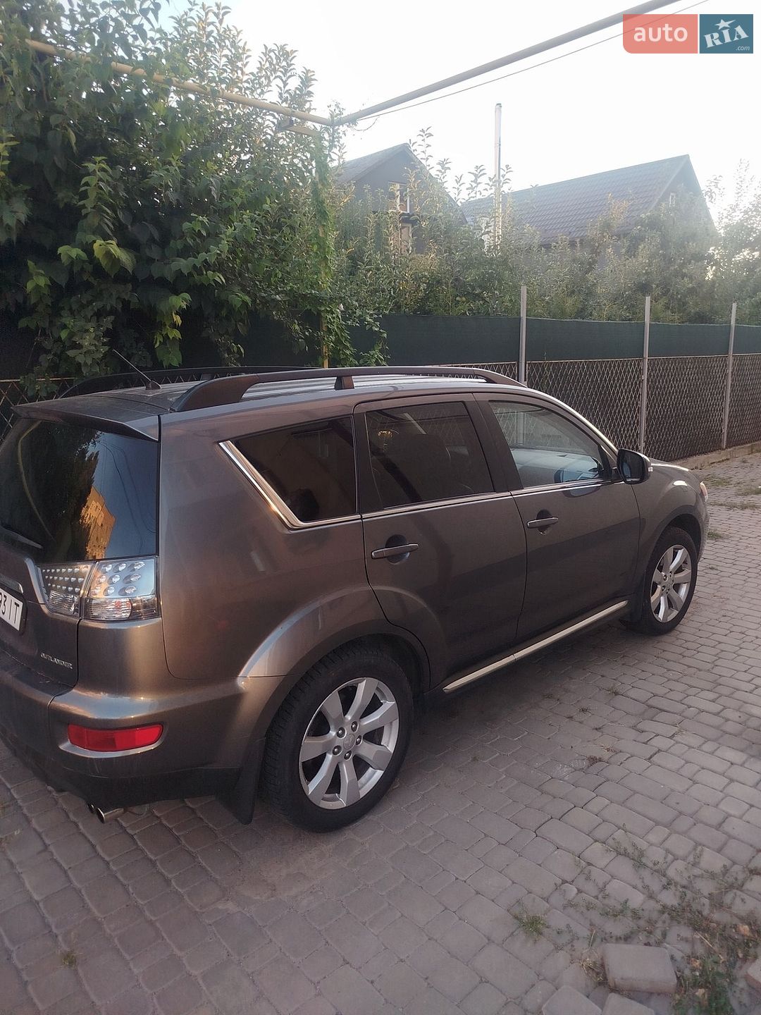 Mitsubishi Outlander XL 2011 VIN JMBXJCW1WBU000467 фото оголошення 5 з 8