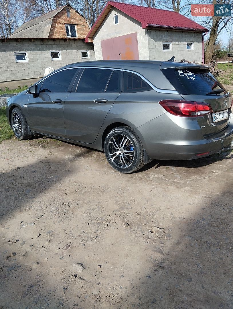 Opel Astra 2017 VIN W0VBD8EL9J8010324 фото оголошення 2 з 10