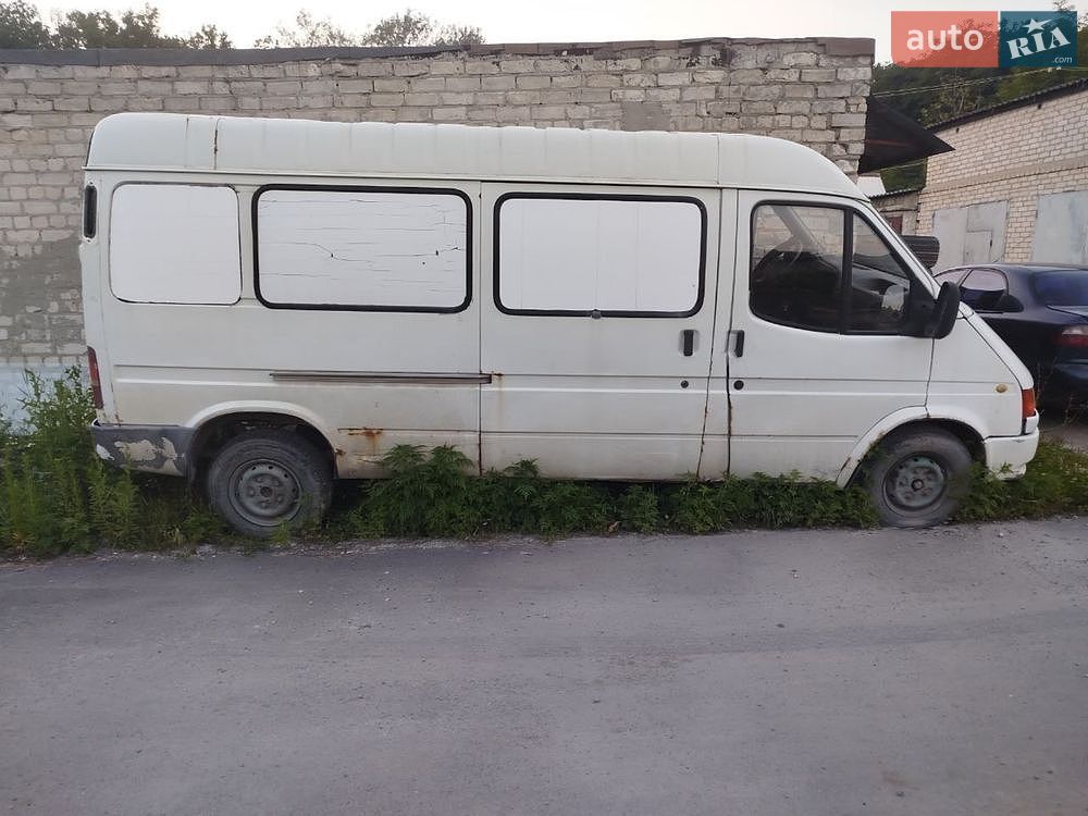 Ford Transit 1995 VIN WF0LXXGBVLSL11032 фото оголошення 2 з 4