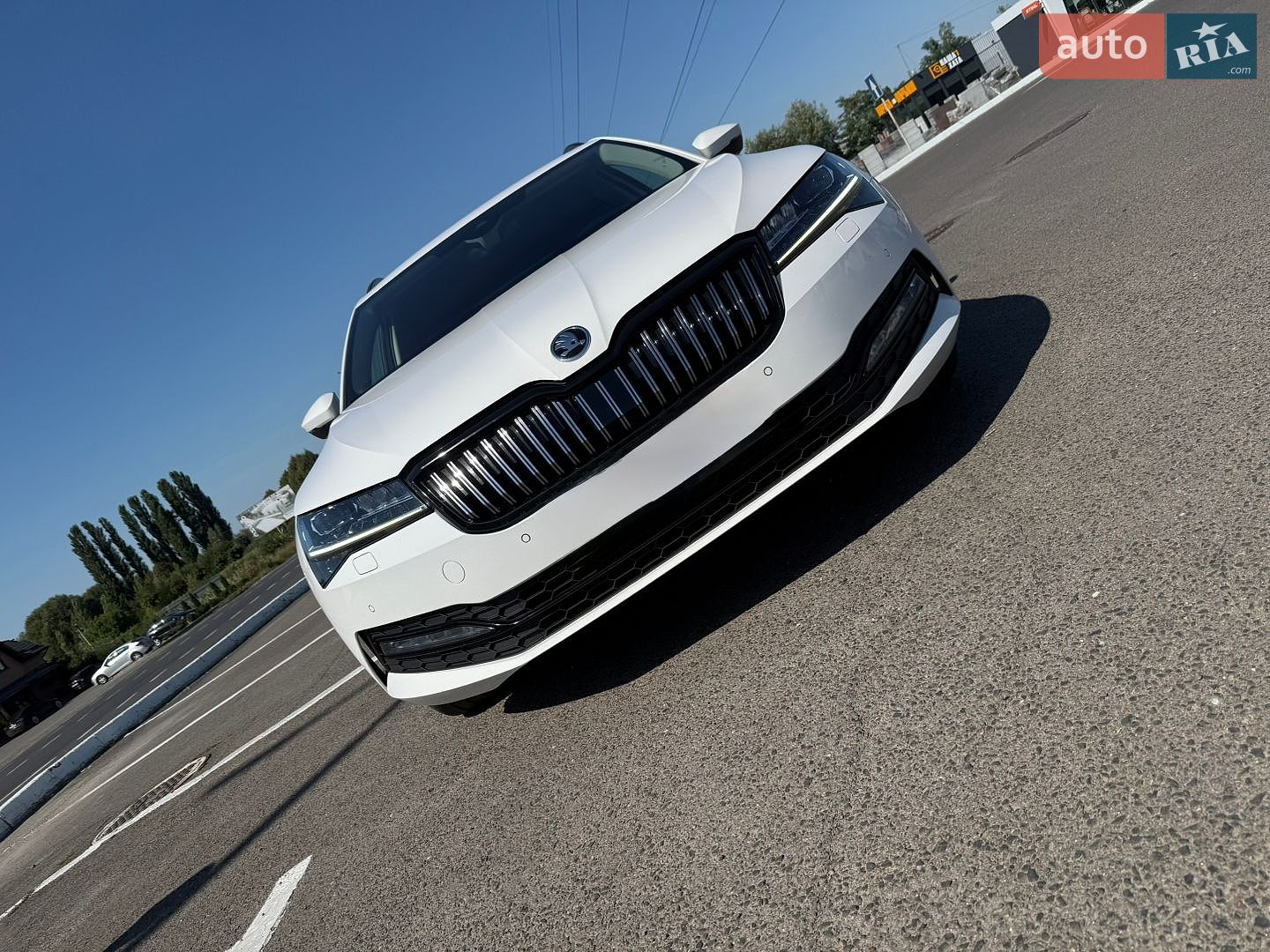 Skoda Superb 2020 VIN TMBJH7NP4M7040249 фото оголошення 2 з 35