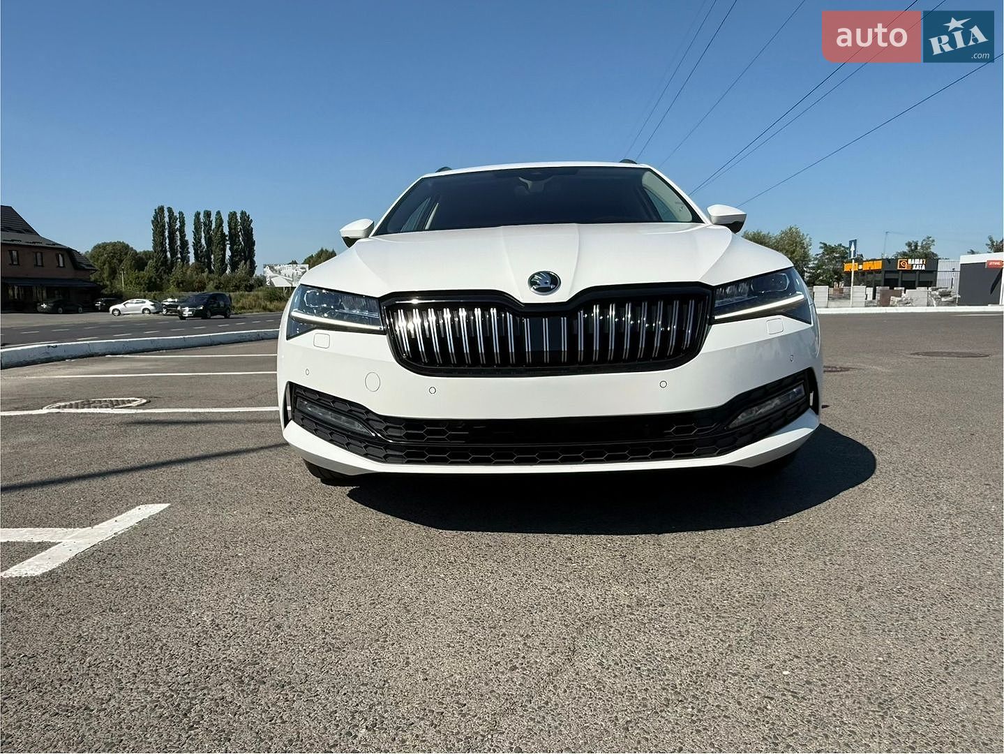Skoda Superb 2020 VIN TMBJH7NP4M7040249 фото оголошення 3 з 35