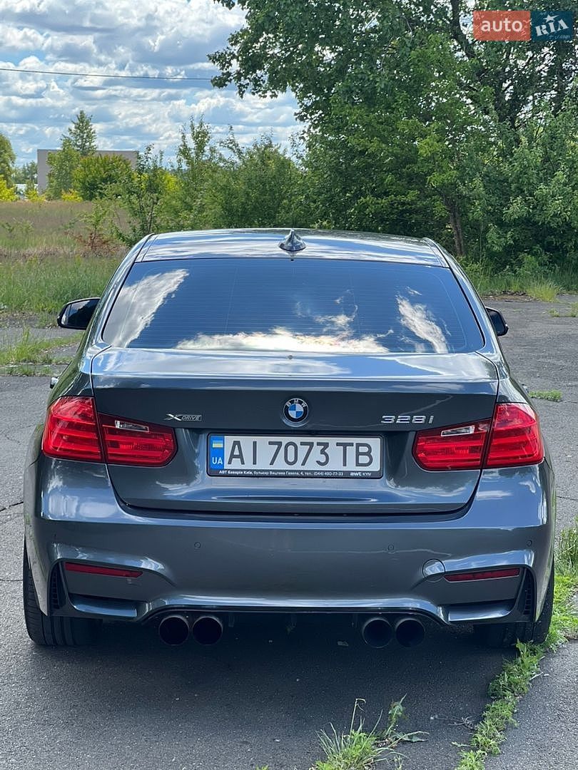 BMW 3 Series 2012 VIN WBA3B3C5XDF532632 фото оголошення 4 з 16