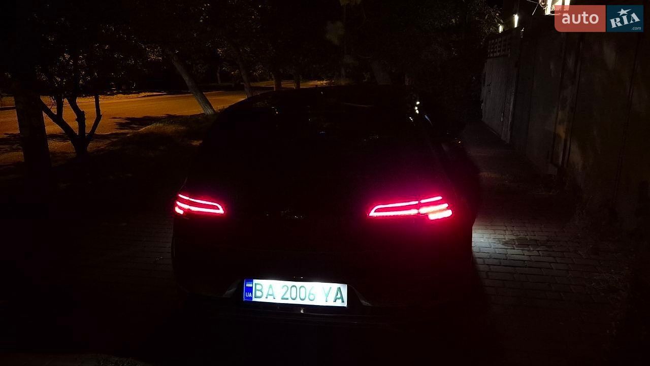 Volkswagen e-Golf 2017 VIN WVWZZZAUZJW901483 фото оголошення 8 з 30