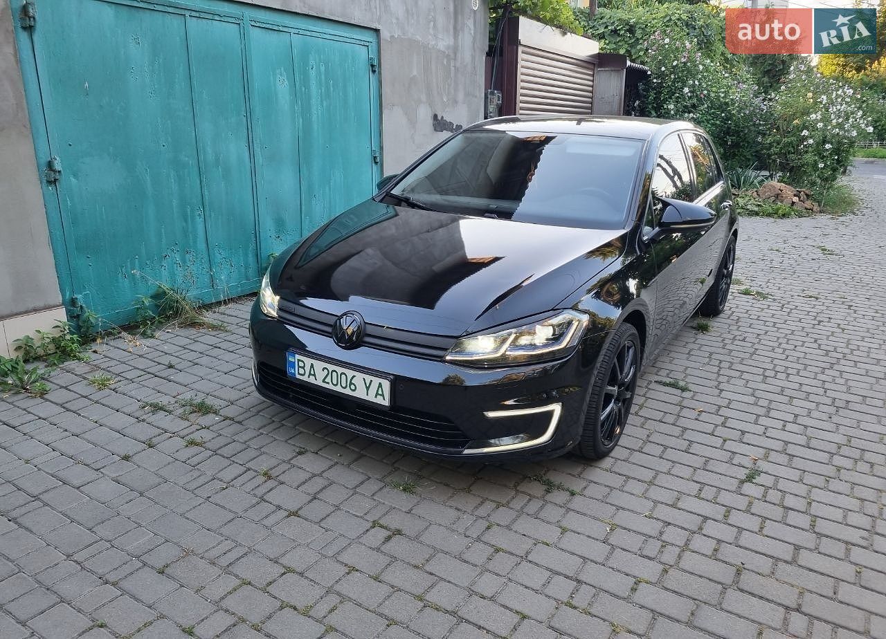 Volkswagen e-Golf 2017 VIN WVWZZZAUZJW901483 фото оголошення 10 з 30