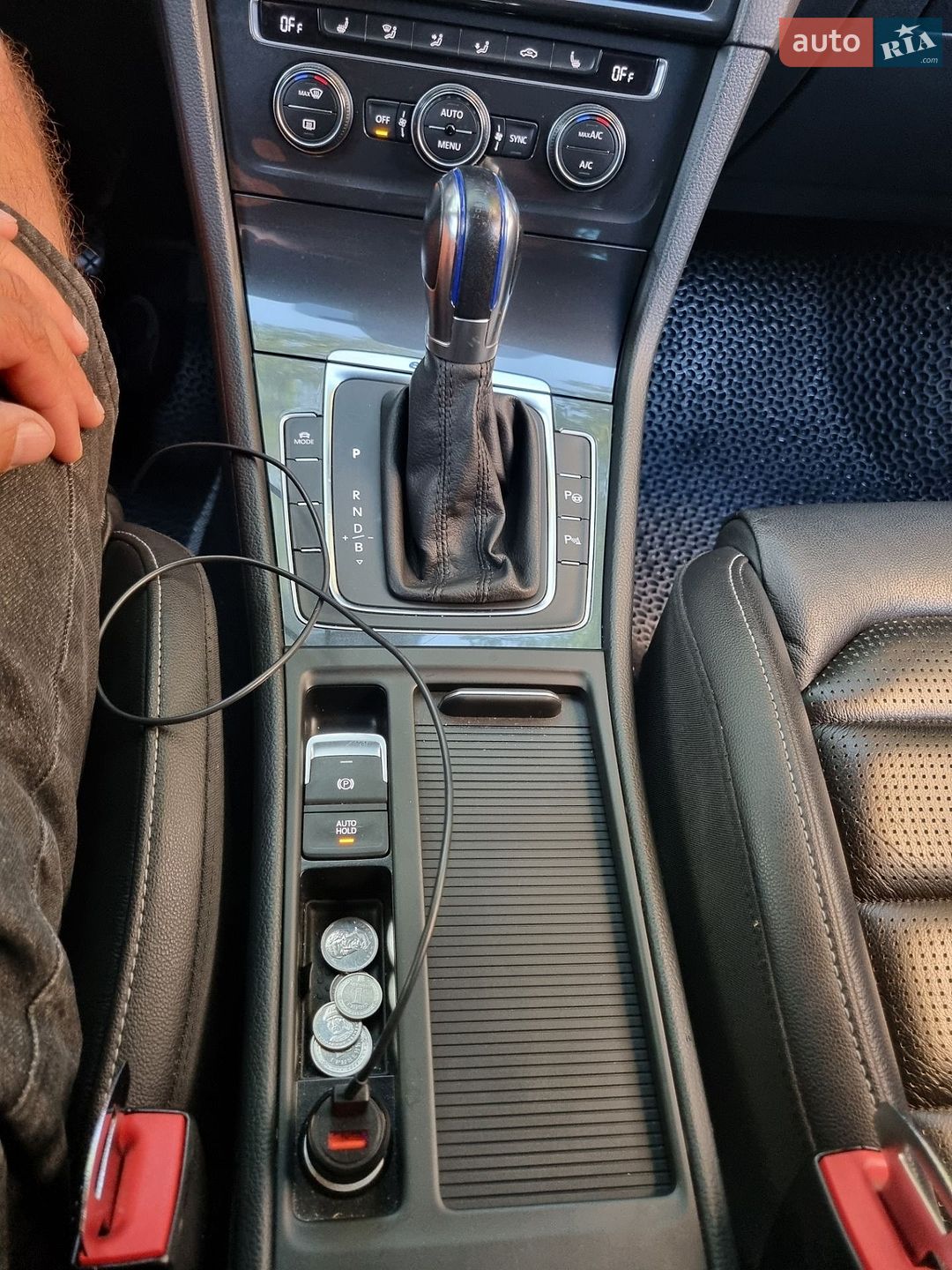 Volkswagen e-Golf 2017 VIN WVWZZZAUZJW901483 фото оголошення 13 з 30