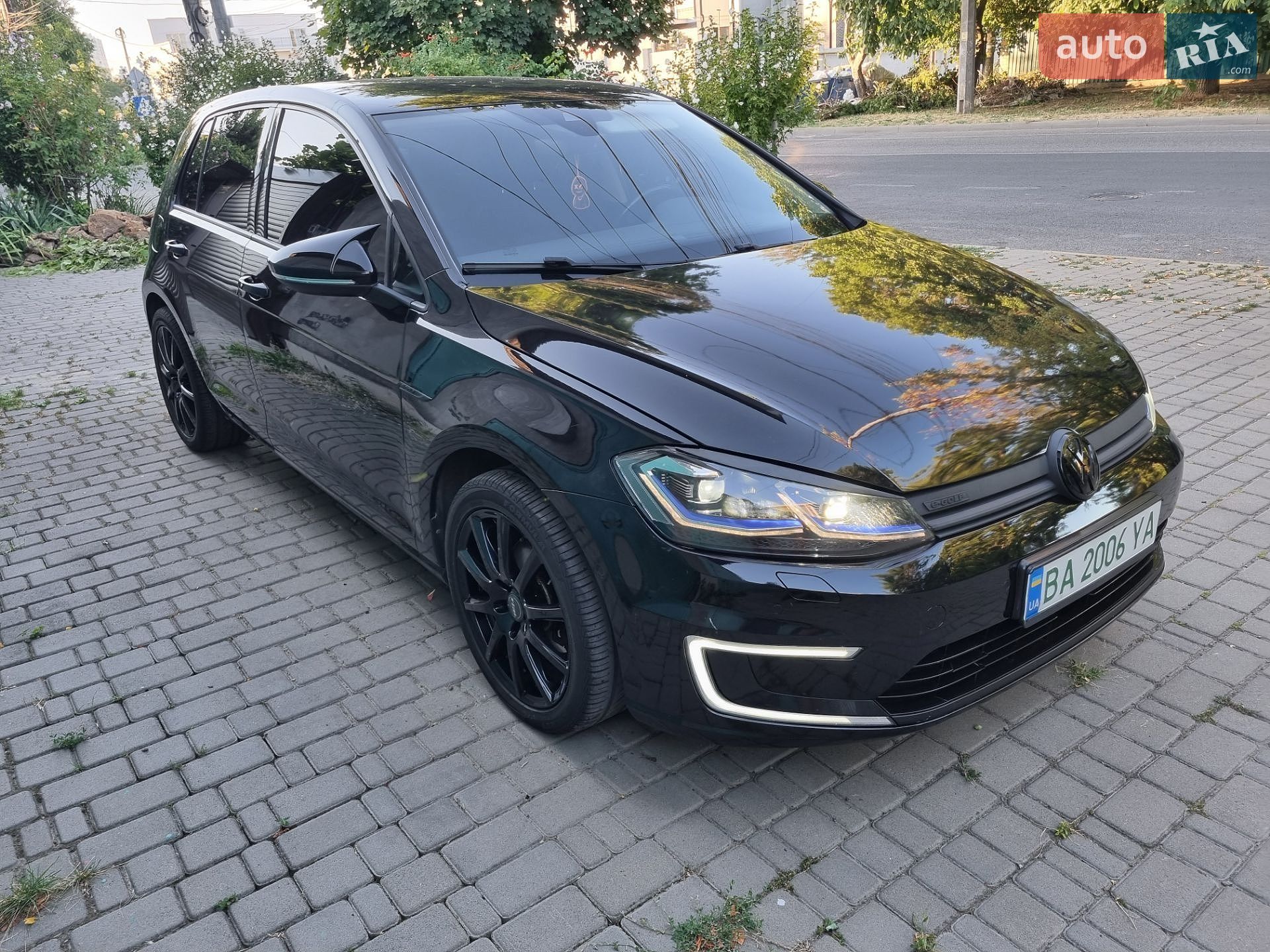 Volkswagen e-Golf 2017 VIN WVWZZZAUZJW901483 фото оголошення 25 з 30