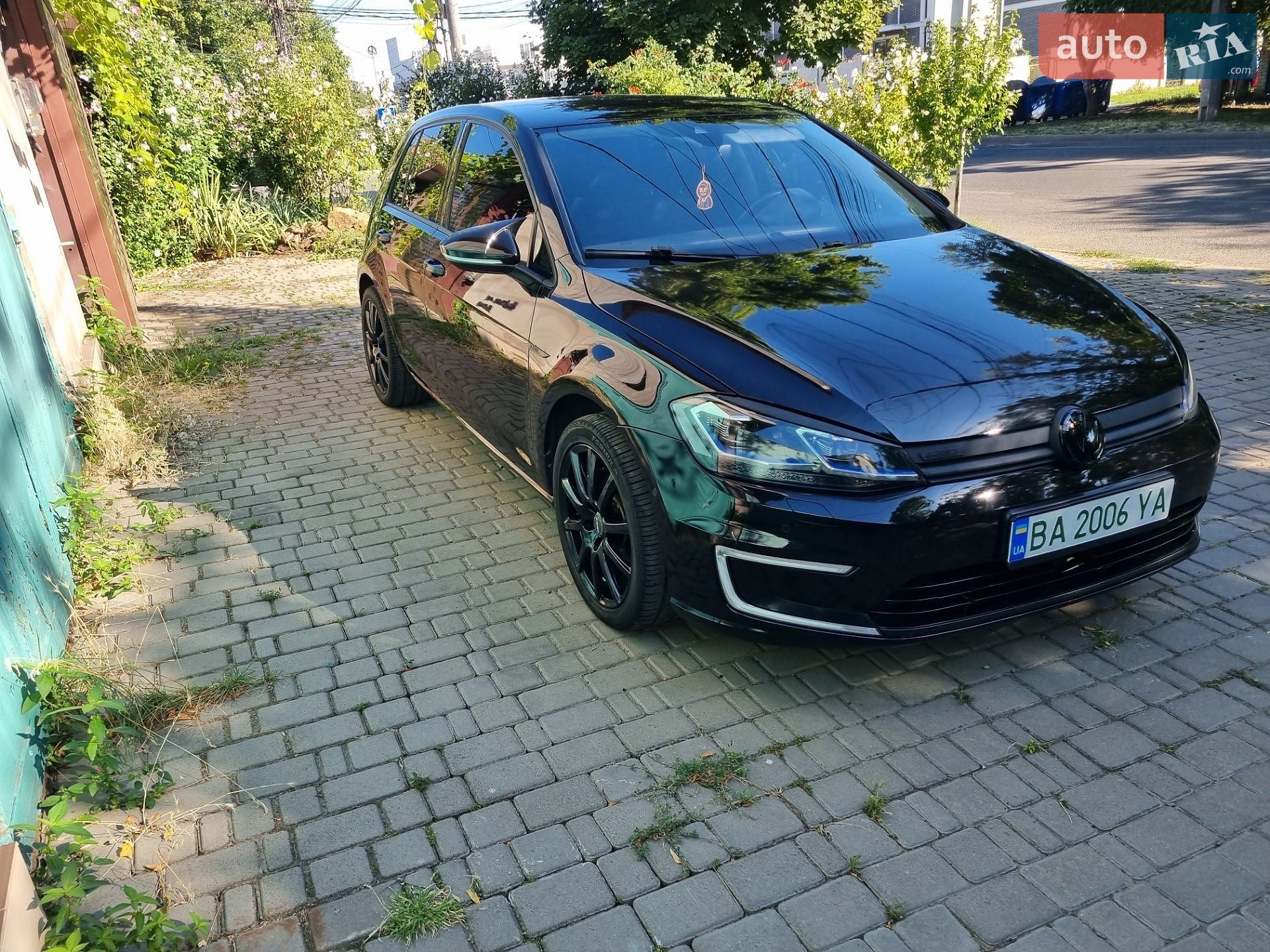 Volkswagen e-Golf 2017 VIN WVWZZZAUZJW901483 фото оголошення 30 з 30