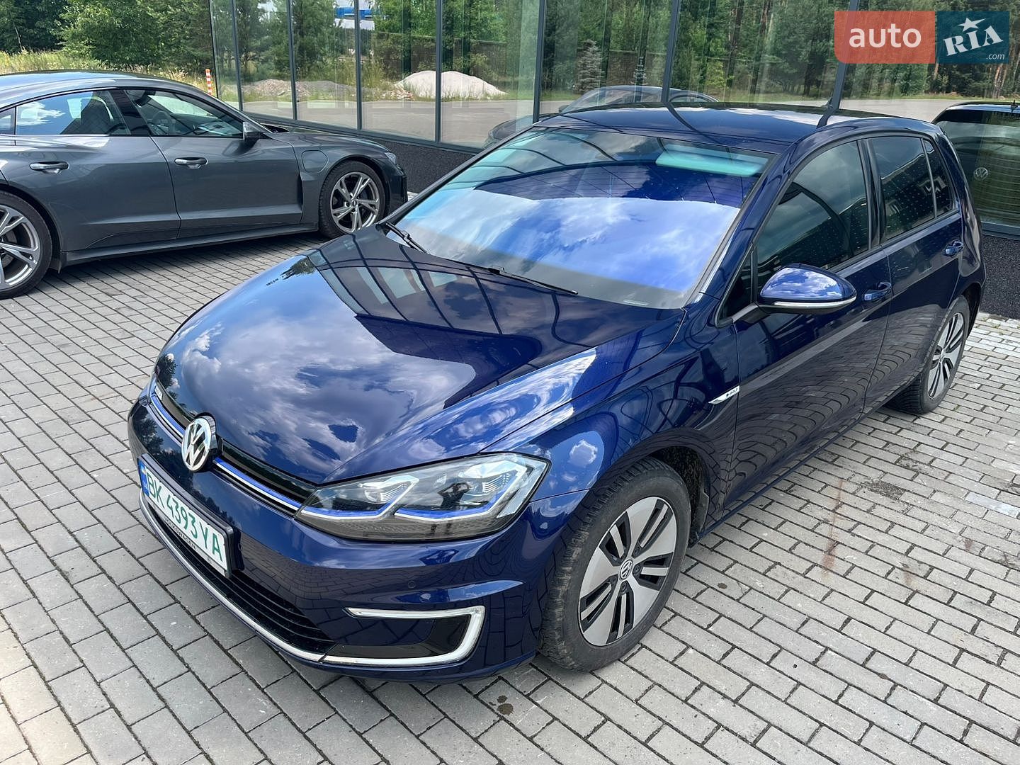 Volkswagen e-Golf 2018 VIN WVWZZZAUZJ8908453 фото оголошення 4 з 27