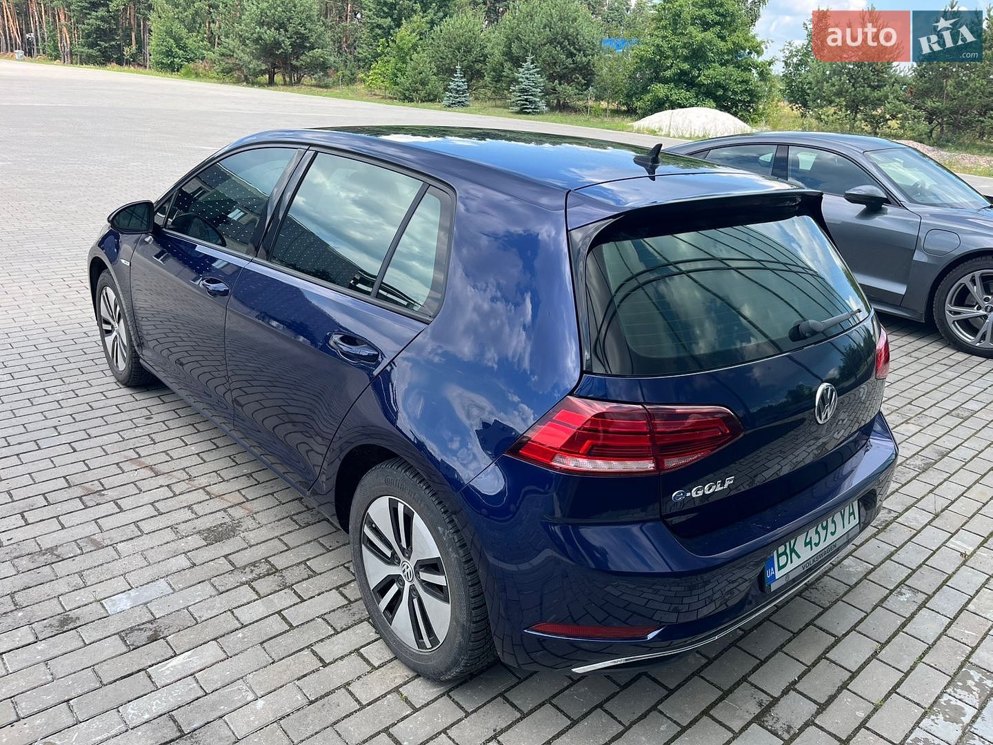 Volkswagen e-Golf 2018 VIN WVWZZZAUZJ8908453 фото оголошення 9 з 27