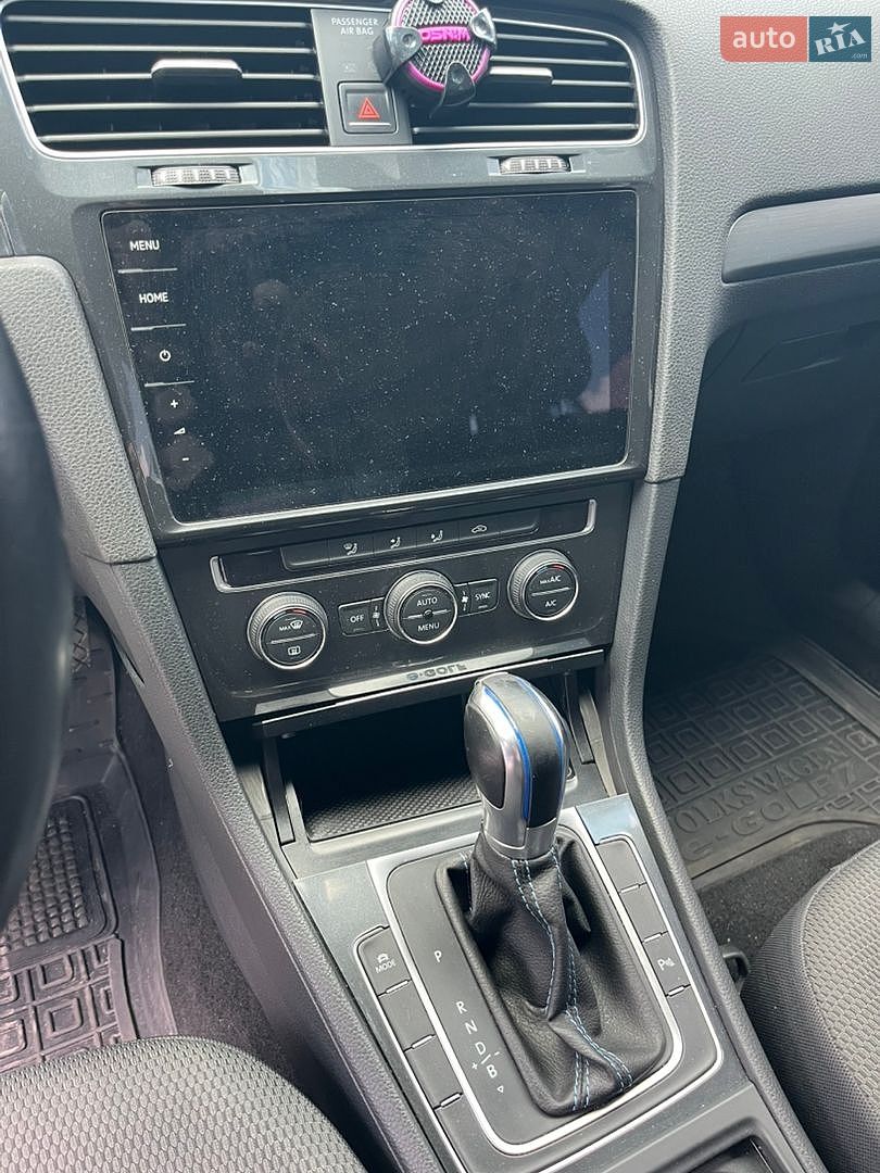 Volkswagen e-Golf 2018 VIN WVWZZZAUZJ8908453 фото оголошення 20 з 27