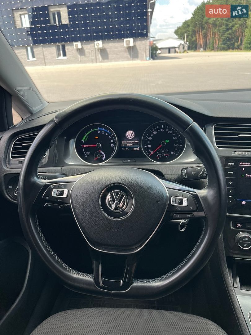 Volkswagen e-Golf 2018 VIN WVWZZZAUZJ8908453 фото оголошення 26 з 27