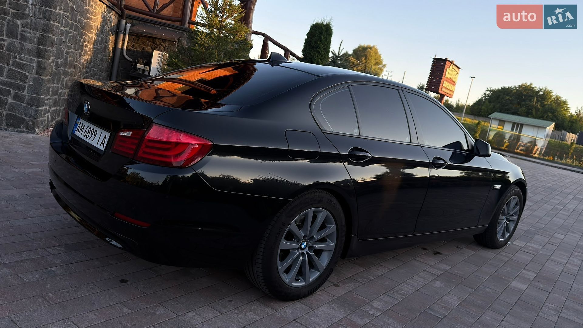 BMW 5 Series 2011 VIN WBAFW11060DU31154 фото оголошення 8 з 58