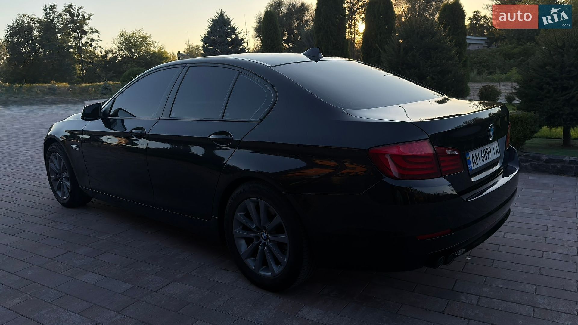 BMW 5 Series 2011 VIN WBAFW11060DU31154 фото оголошення 11 з 58