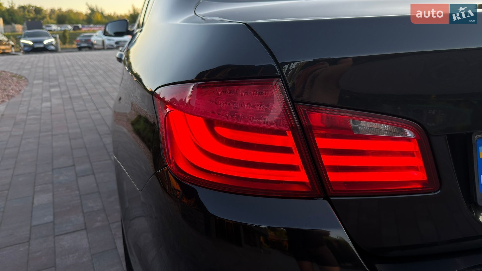 BMW 5 Series 2011 VIN WBAFW11060DU31154 фото оголошення 24 з 58