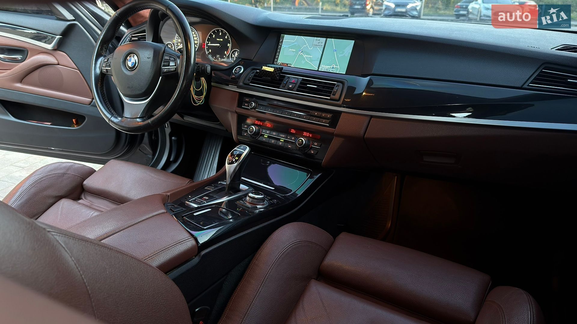 BMW 5 Series 2011 VIN WBAFW11060DU31154 фото оголошення 48 з 58