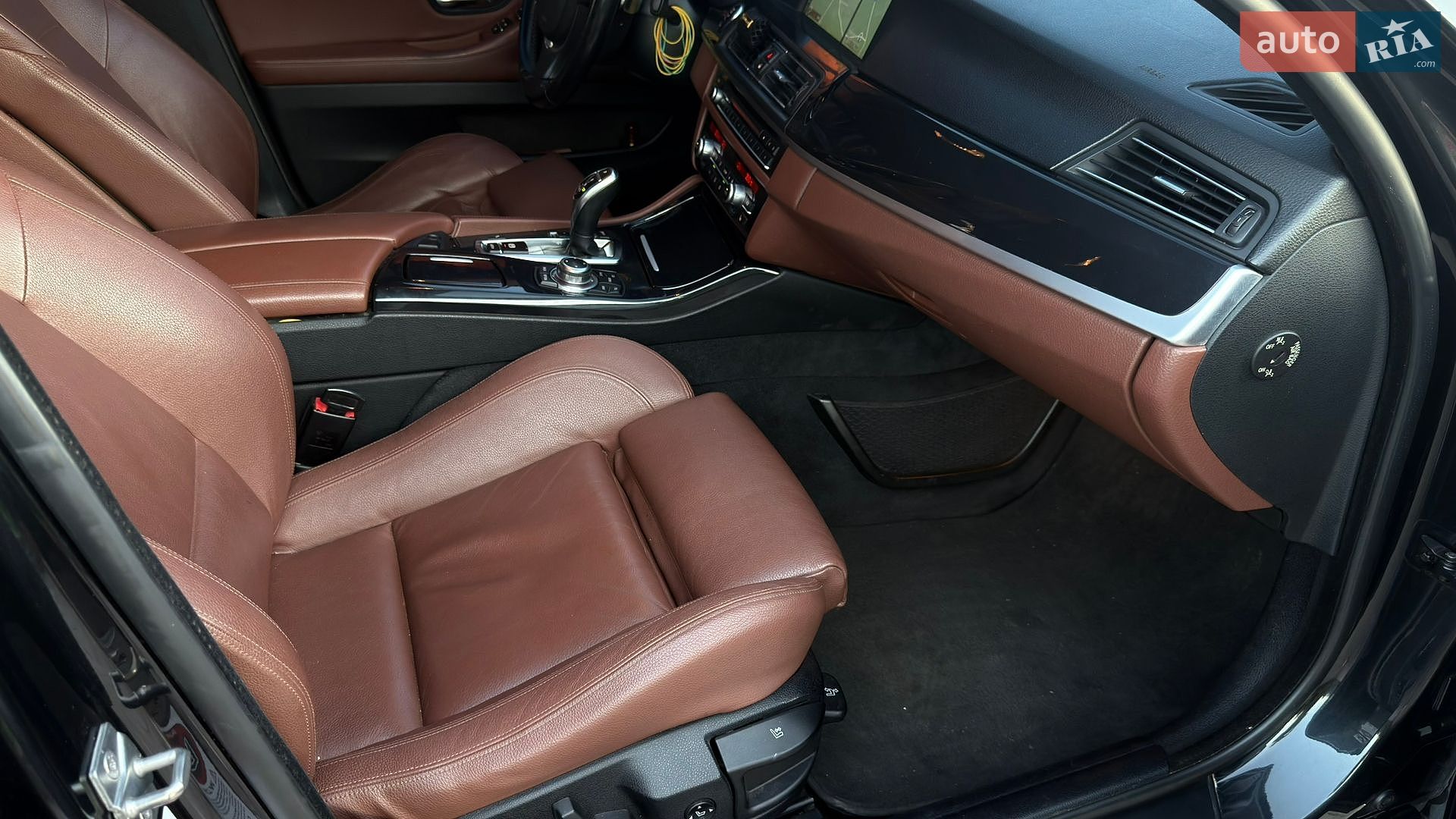 BMW 5 Series 2011 VIN WBAFW11060DU31154 фото оголошення 51 з 58
