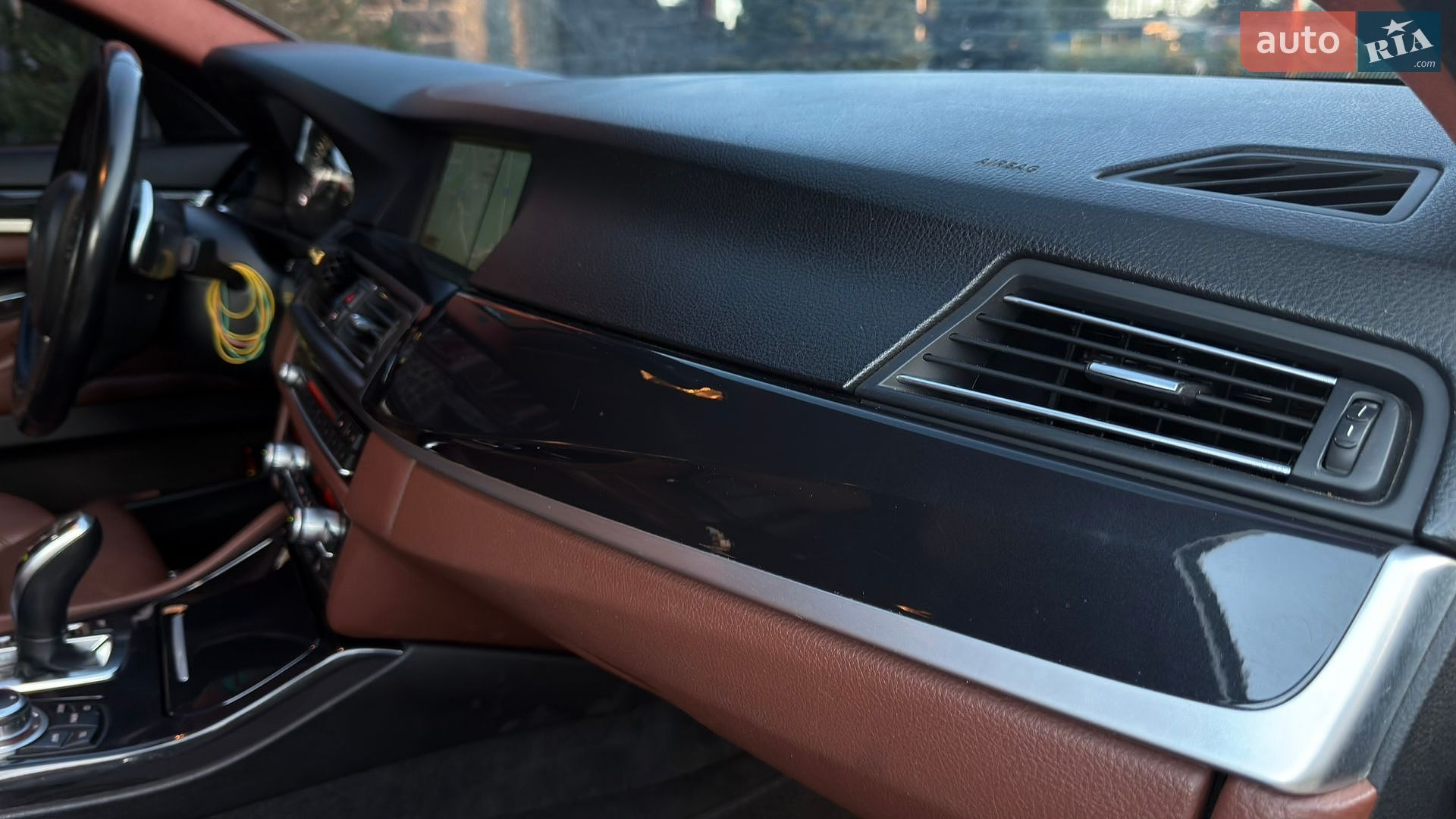 BMW 5 Series 2011 VIN WBAFW11060DU31154 фото оголошення 53 з 58