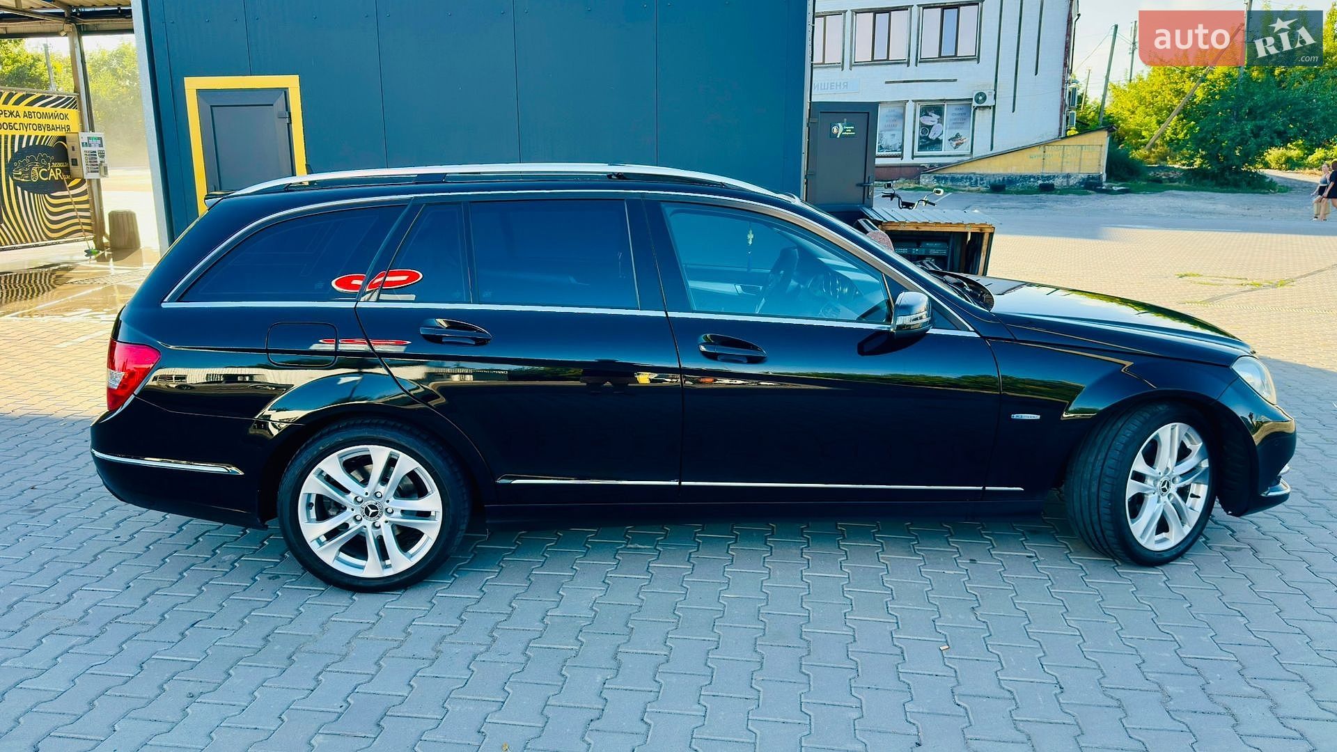 Mercedes-Benz C-Class 2011 VIN WDD2042011F689018 фото оголошення 13 з 15