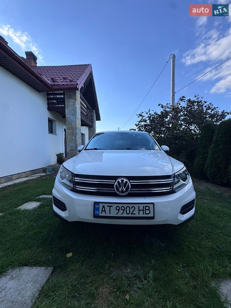 Volkswagen Tiguan 2012 VIN WVGAV7AX1CW611064 фото оголошення 3 з 23