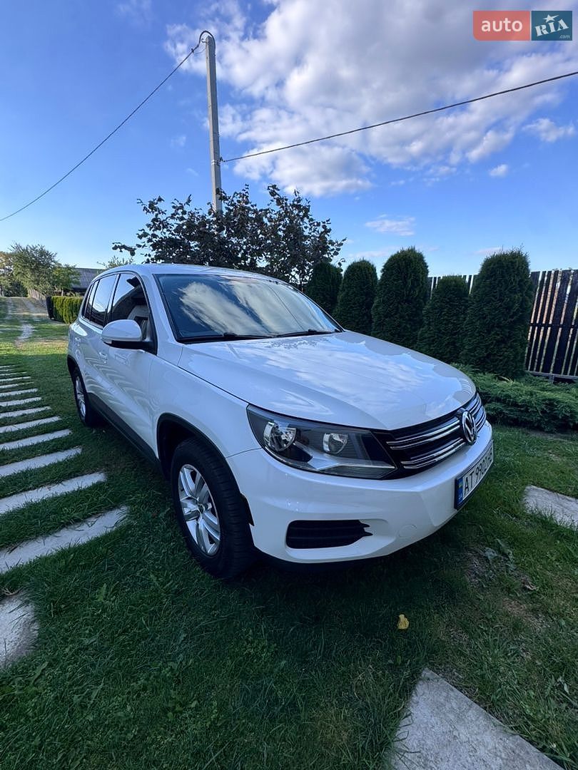 Volkswagen Tiguan 2012 VIN WVGAV7AX1CW611064 фото оголошення 4 з 23
