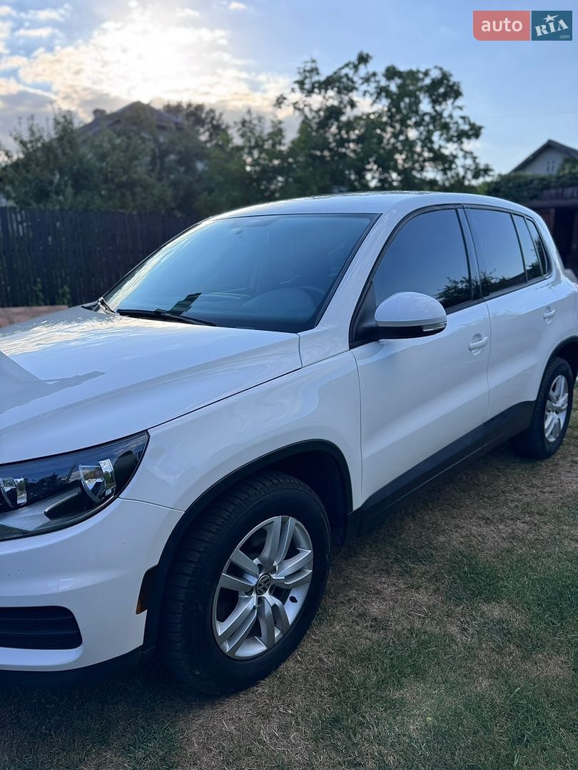 Volkswagen Tiguan 2012 VIN WVGAV7AX1CW611064 фото оголошення 7 з 23
