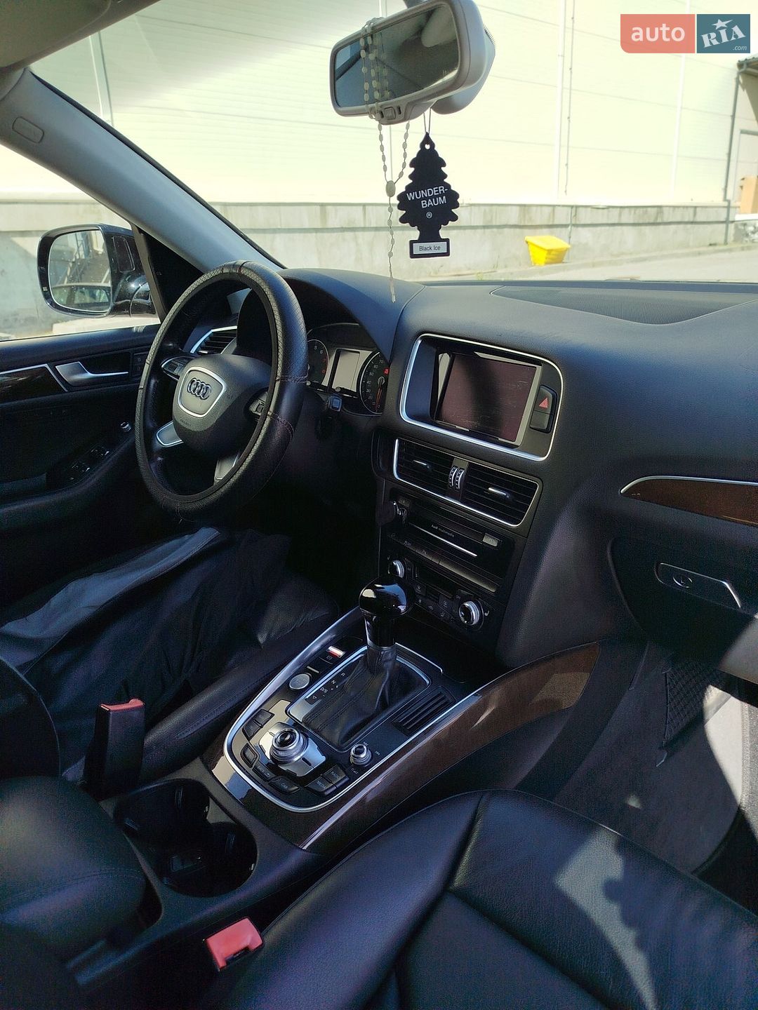 Audi Q5 2015 VIN WA1LFAFP1FA139069 фото оголошення 13 з 25