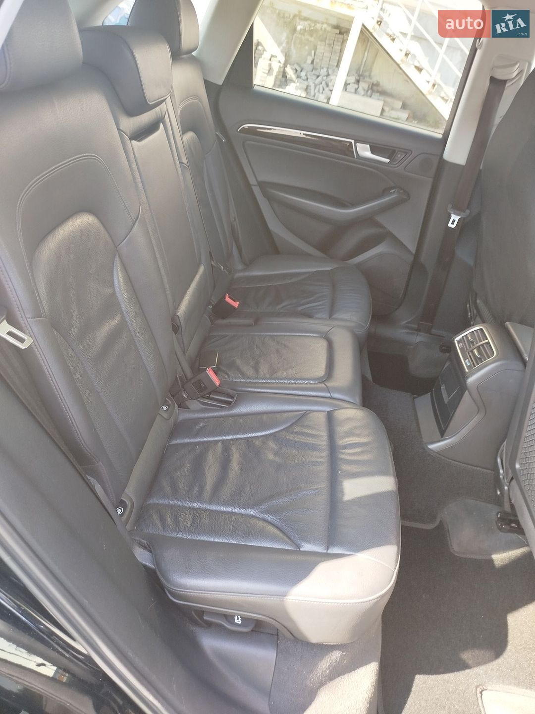 Audi Q5 2015 VIN WA1LFAFP1FA139069 фото оголошення 16 з 25