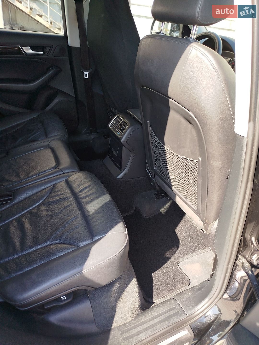 Audi Q5 2015 VIN WA1LFAFP1FA139069 фото оголошення 17 з 25