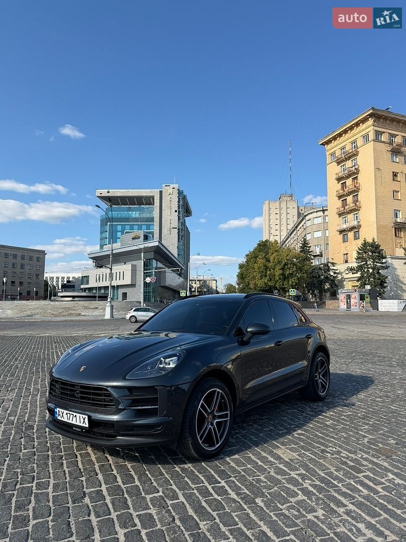 Porsche Macan 2019 VIN WP1AA2A58KLB08213 фото оголошення 4 з 10