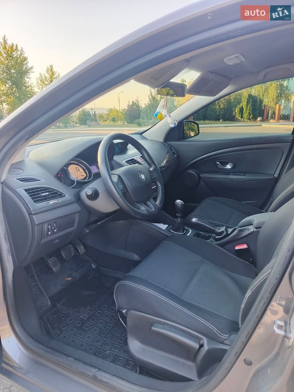 Renault Megane 2010 VIN VF1BZ0V0643246170 фото оголошення 10 з 12