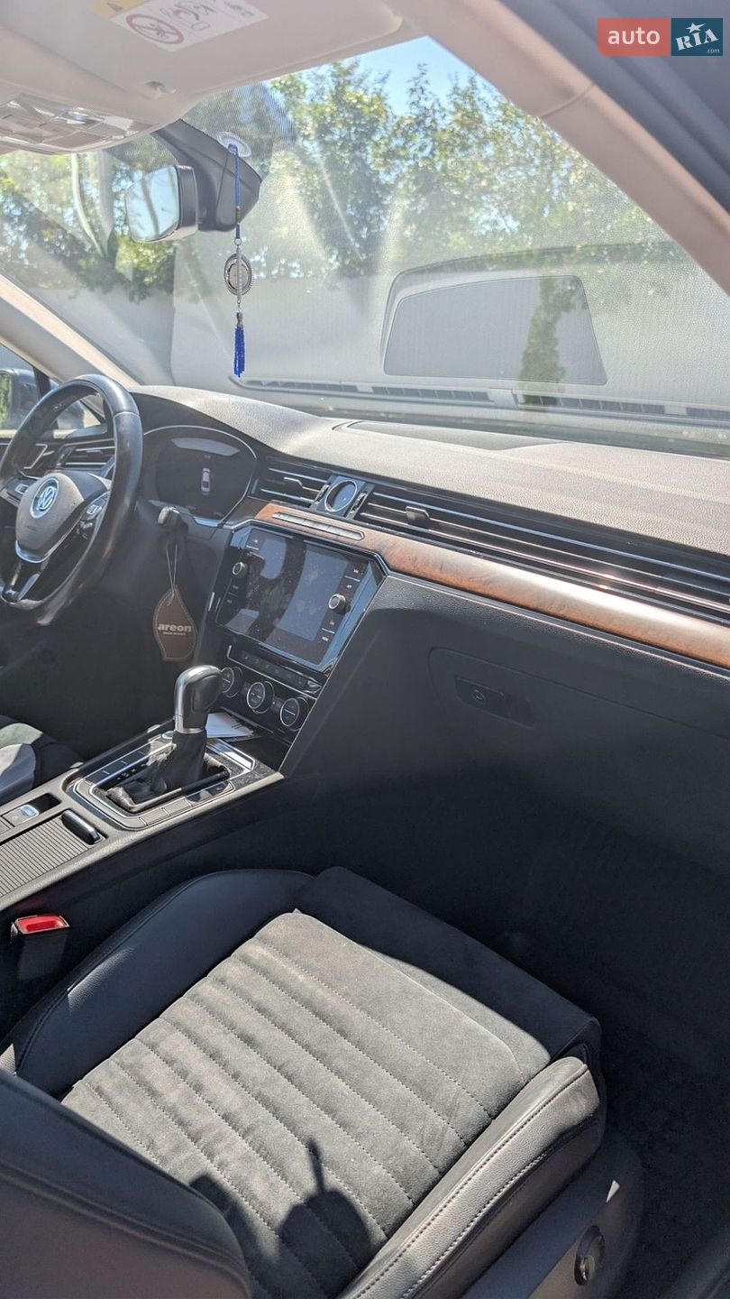 Volkswagen Passat 2018 VIN WVWZZZ3CZKE021566 фото оголошення 15 з 25