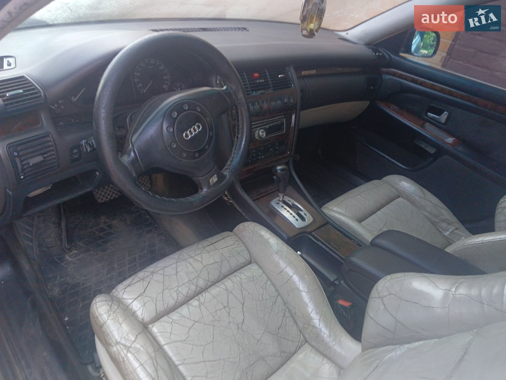 Audi A8 1996 VIN WAUZZZ4DZTN009055 фото оголошення 4 з 5