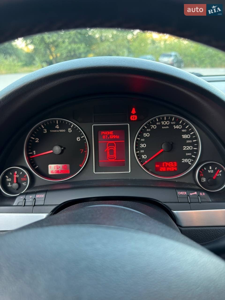 Audi A4 2006 VIN WAUZZZ8E87A098844 фото оголошення 13 з 22