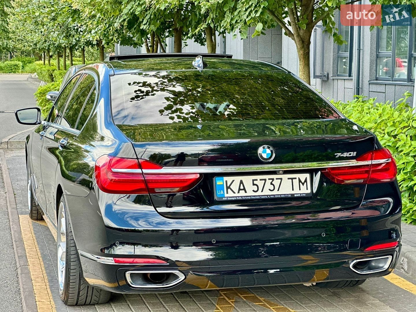 BMW 7 Series 2018 VIN WBA7E2C52KB217833 фото оголошення 8 з 41