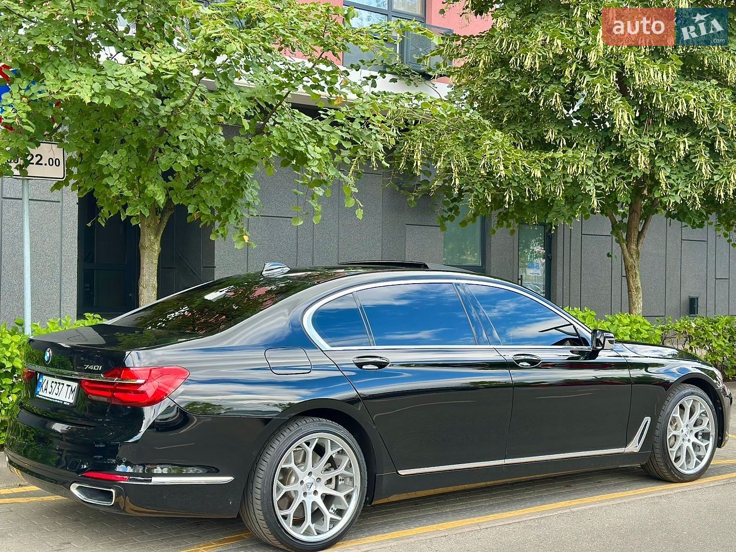 BMW 7 Series 2018 VIN WBA7E2C52KB217833 фото оголошення 12 з 41