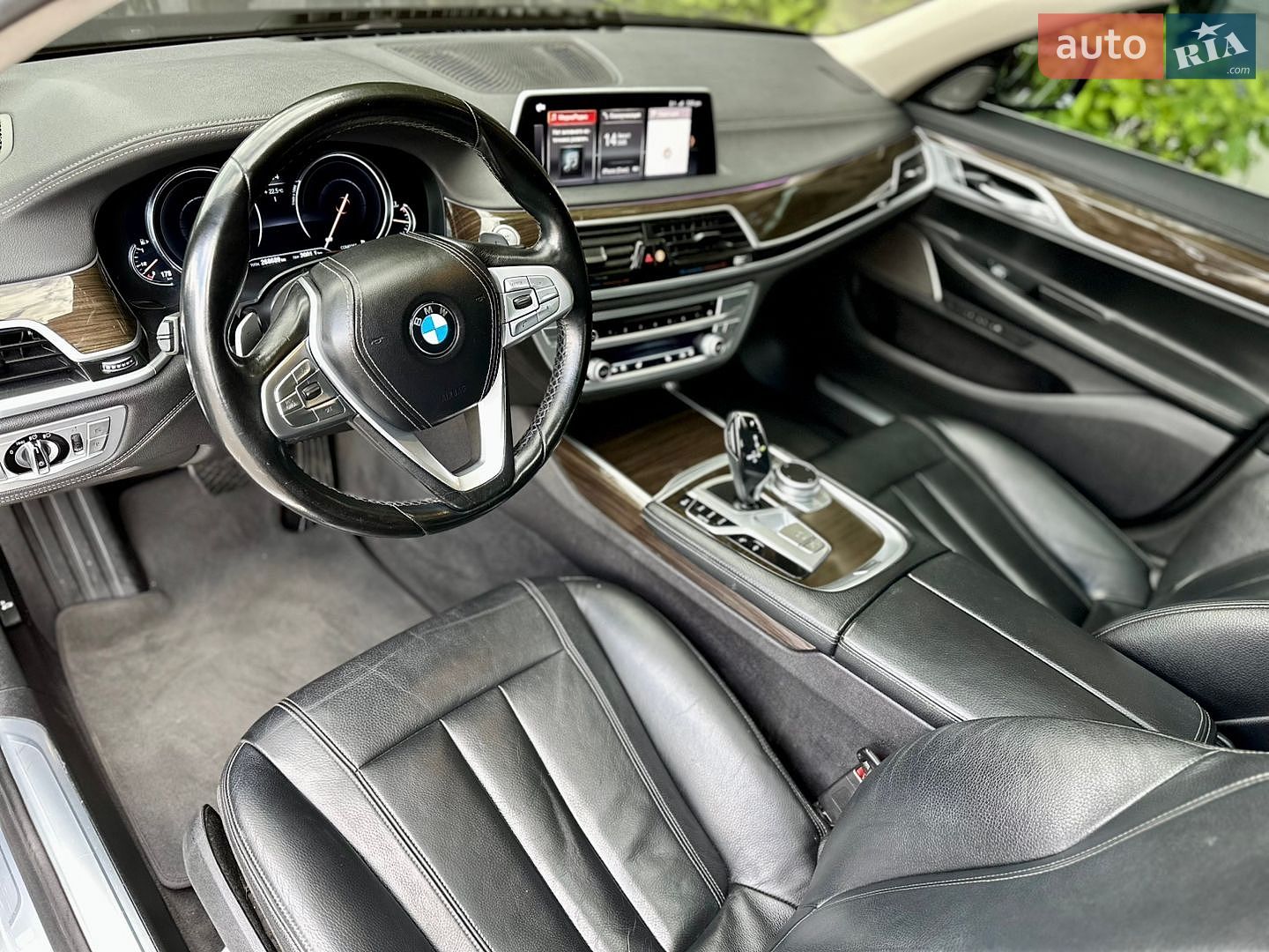 BMW 7 Series 2018 VIN WBA7E2C52KB217833 фото оголошення 17 з 41