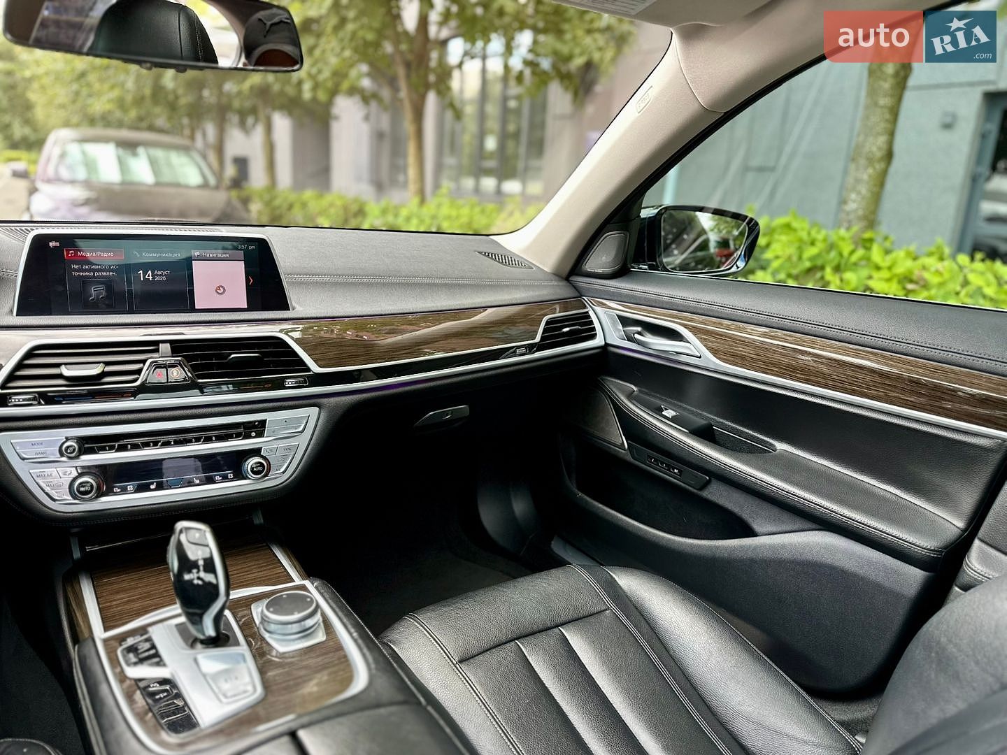 BMW 7 Series 2018 VIN WBA7E2C52KB217833 фото оголошення 27 з 41