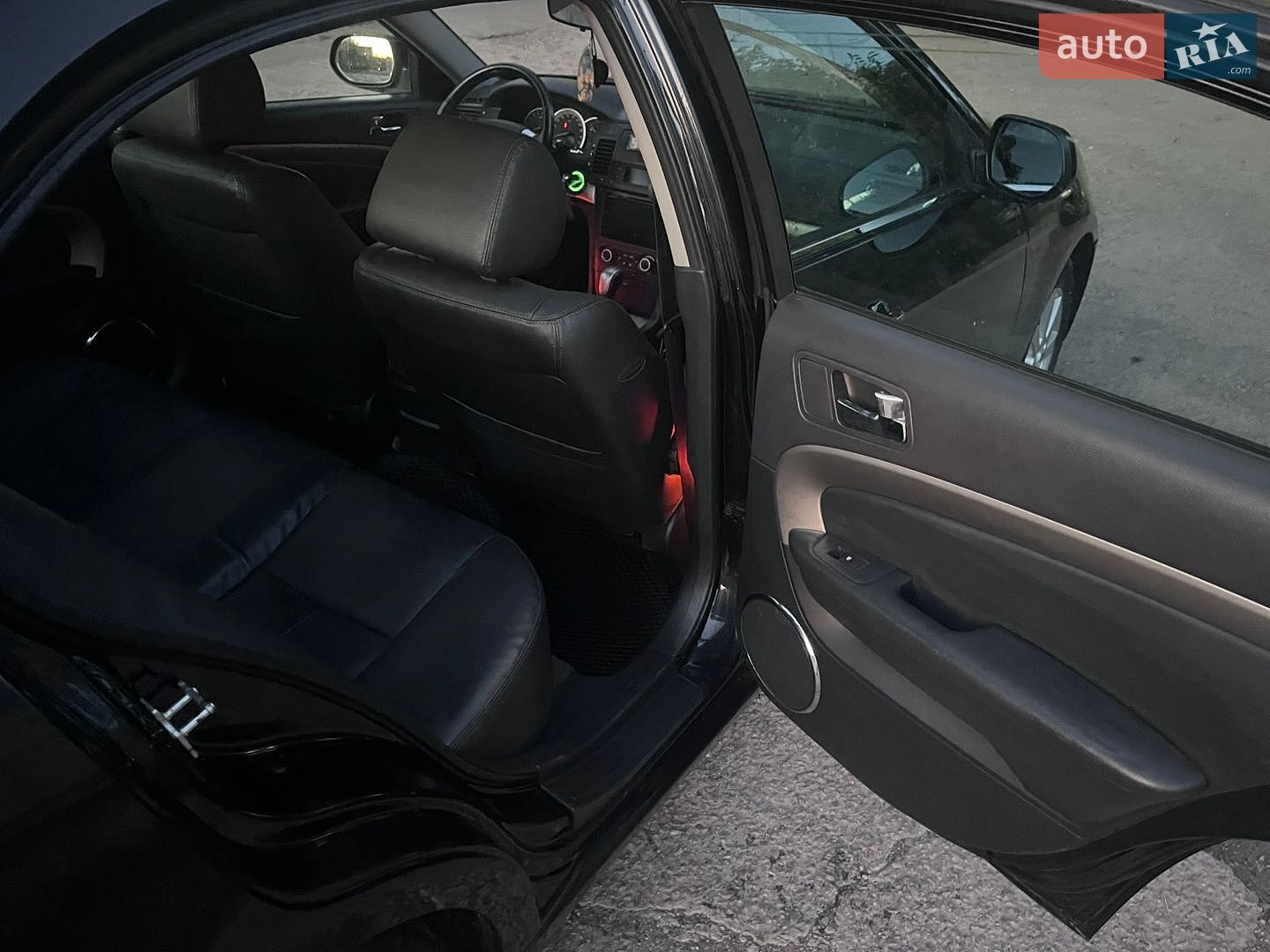 Chevrolet Epica 2008 VIN Y6DLA69LE9B150636 фото оголошення 6 з 9