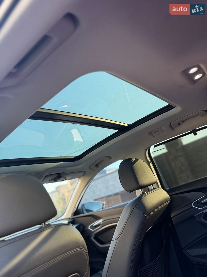 Audi e-tron 2019 VIN WAUZZZGE2KB017664 фото оголошення 28 з 31