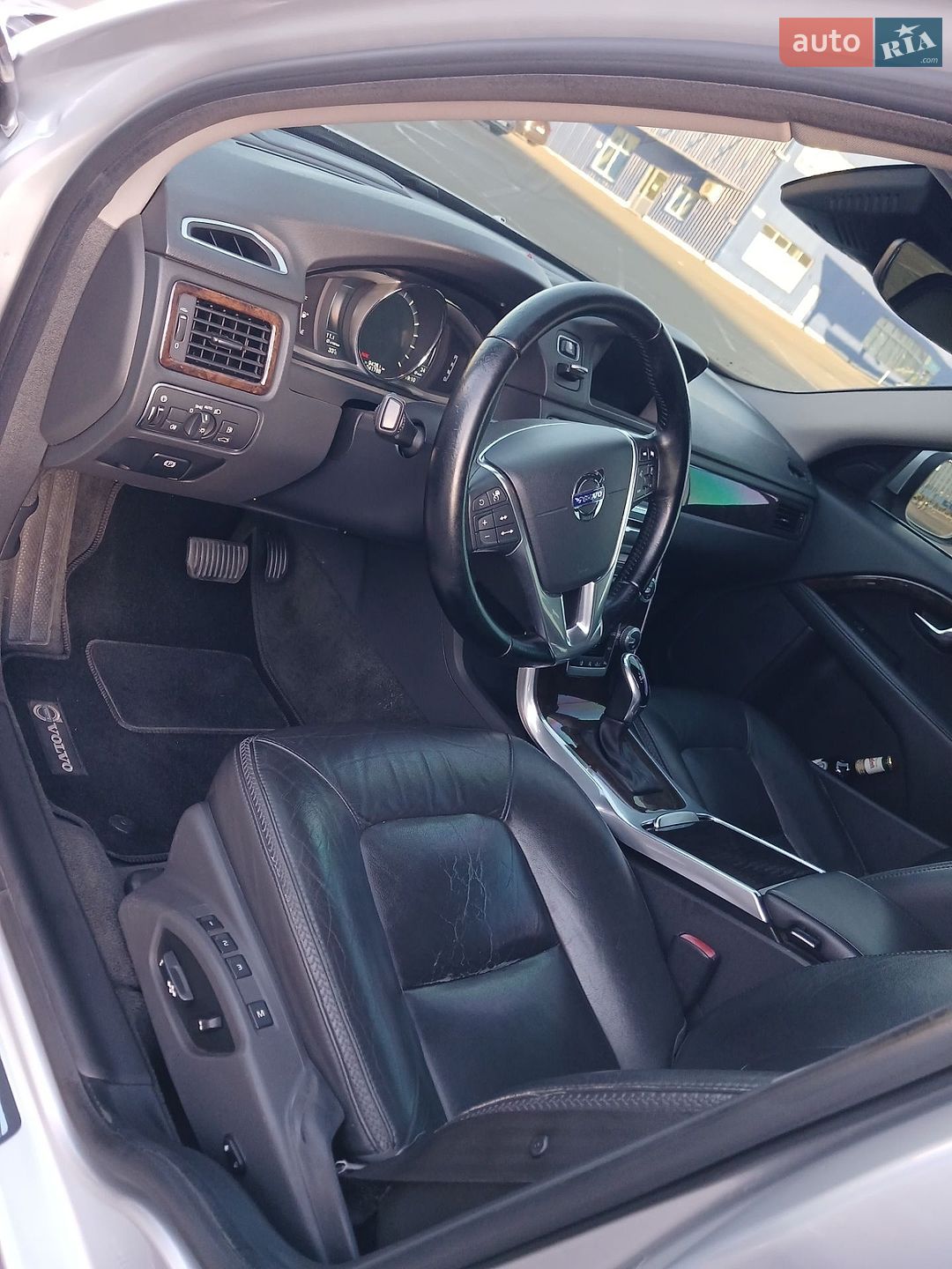 Volvo Xc70 2015 VIN YV440MBK7G1247704 фото оголошення 13 з 22