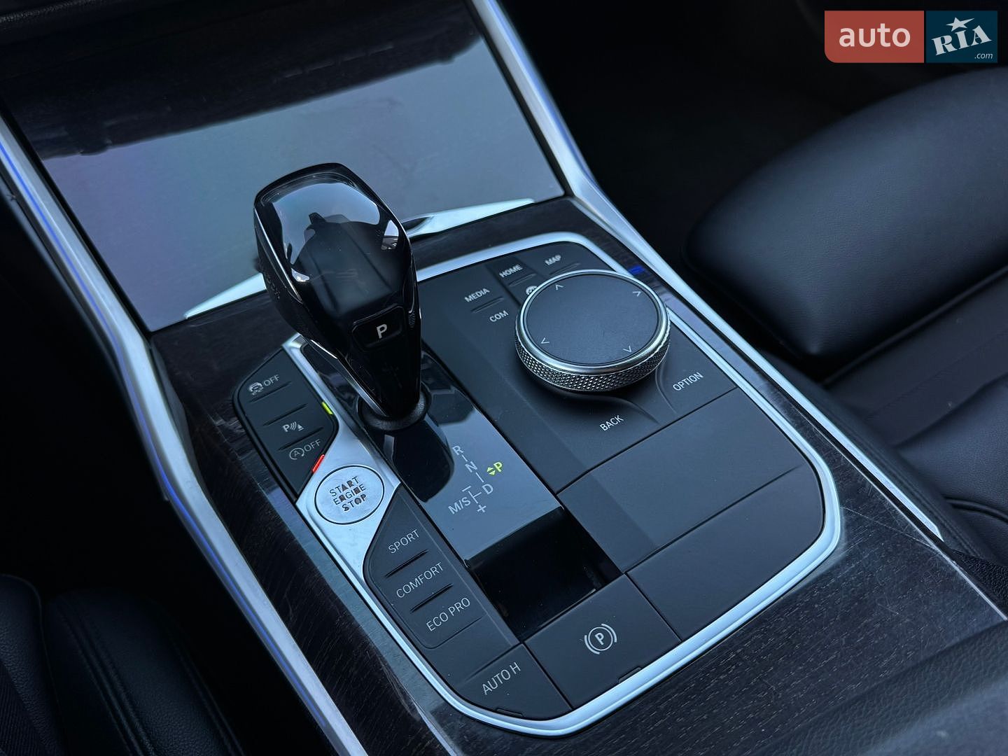 BMW 3 Series 2019 VIN WBA5R7C0XLFH39491 фото оголошення 13 з 19
