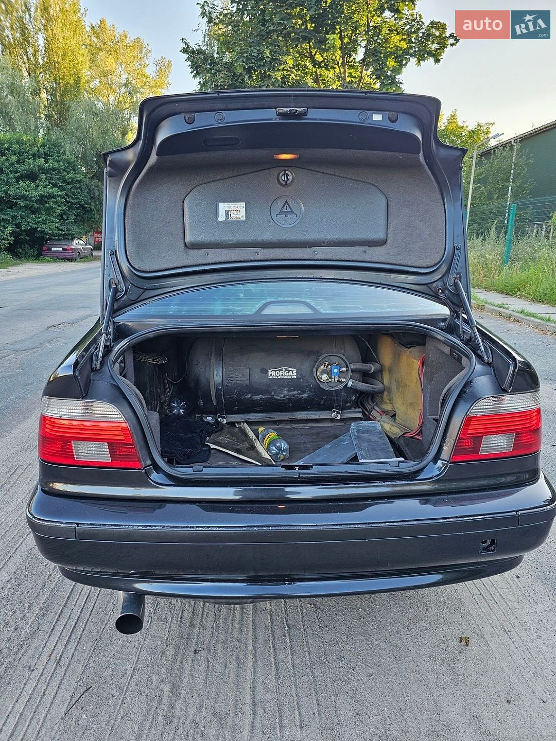 BMW 5 Series 1997 VIN WBADE11010BM56596 фото оголошення 8 з 16