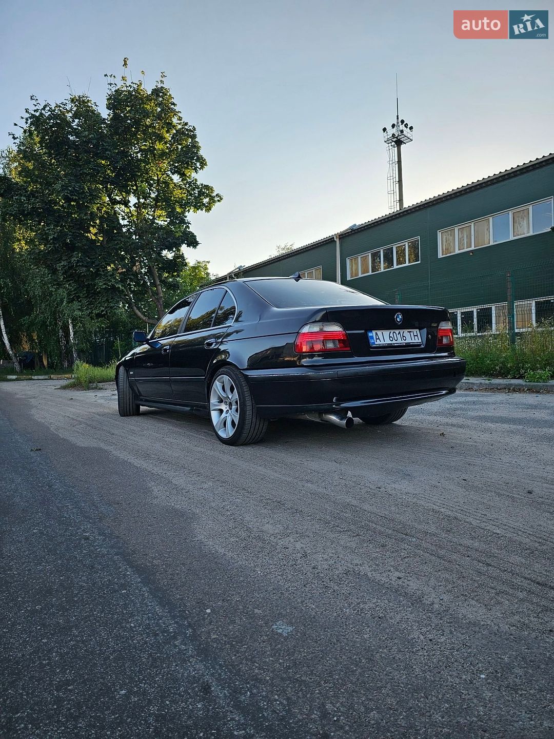 BMW 5 Series 1997 VIN WBADE11010BM56596 фото оголошення 2 з 16