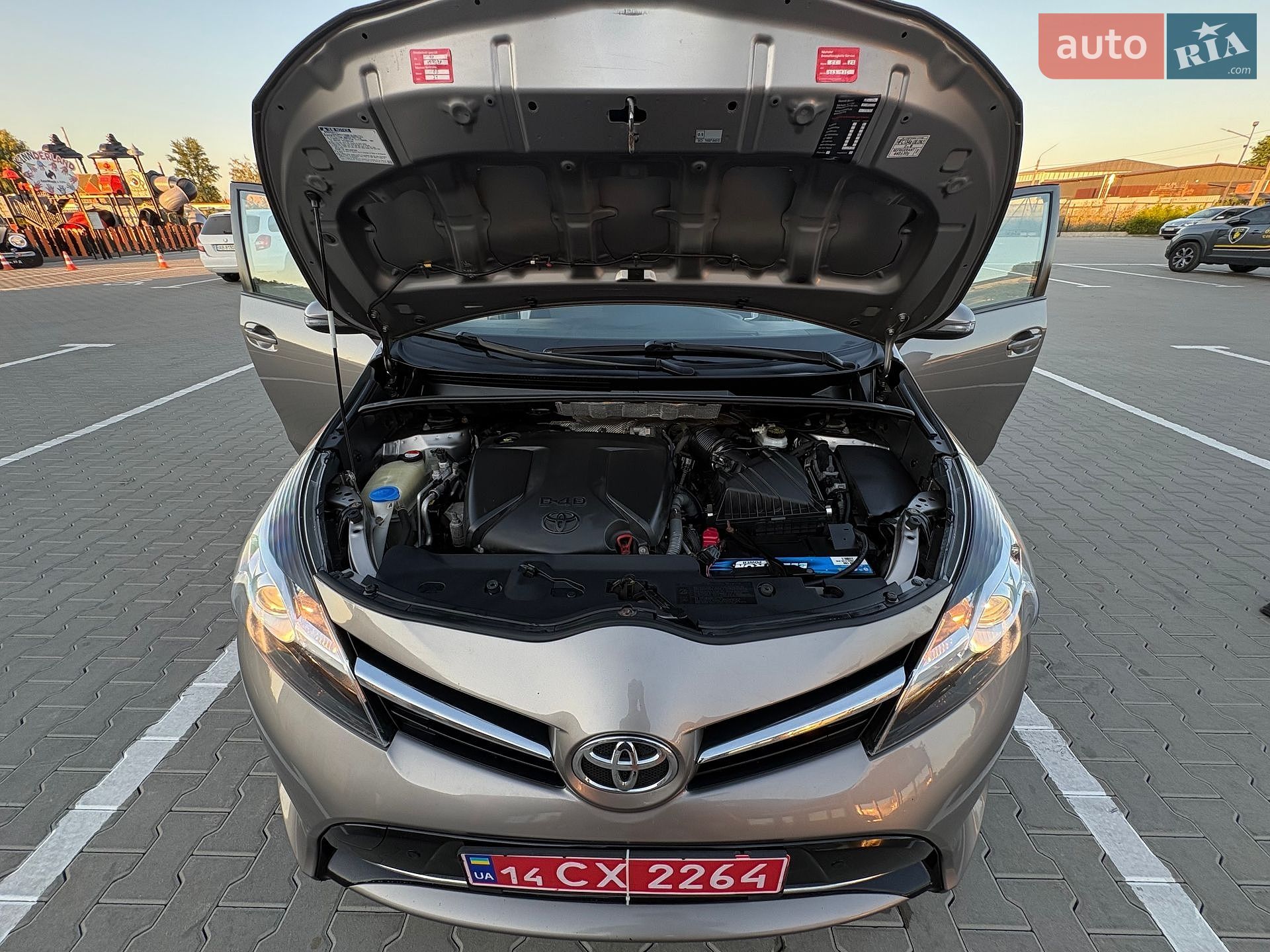 Toyota Verso 2014 VIN NMTDM26R20R012685 фото оголошення 7 з 68